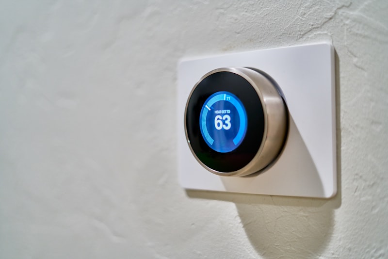 Smart thermostat control on a wall